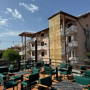 **** Hotel Ikona Albanien